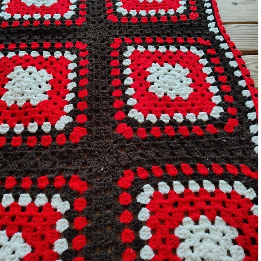 Vintage Afghan Blanket Granny Square 65x44 In Handmade Gramacore Y2k Multicolor